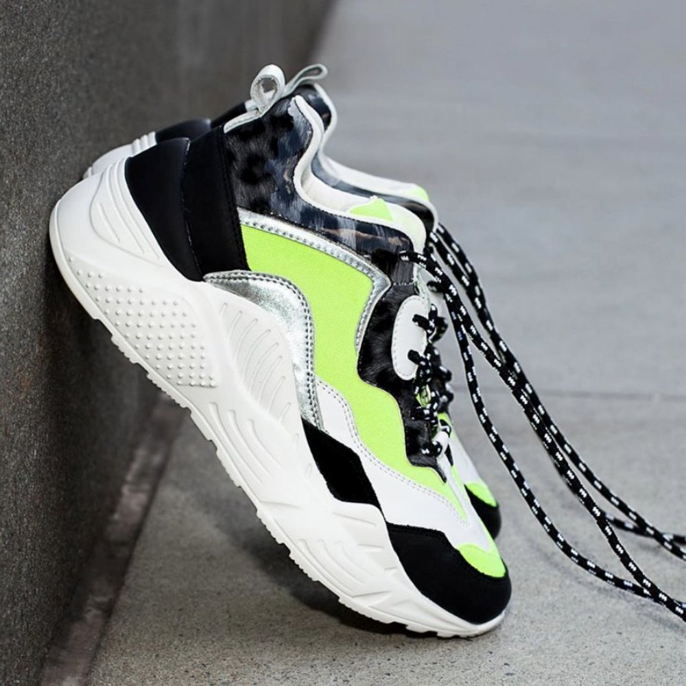 STEVE MADDEN Lace Up Chunky Sneakers - Picture 4 of 7